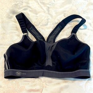 Anita active bra  34D. Black and gray.